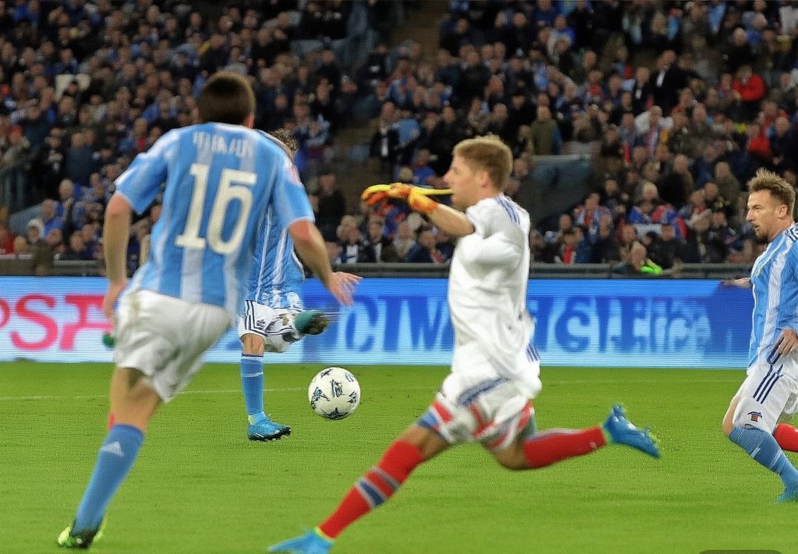 阿根廷vs冰岛：巅峰对决战术解析与智慧启示